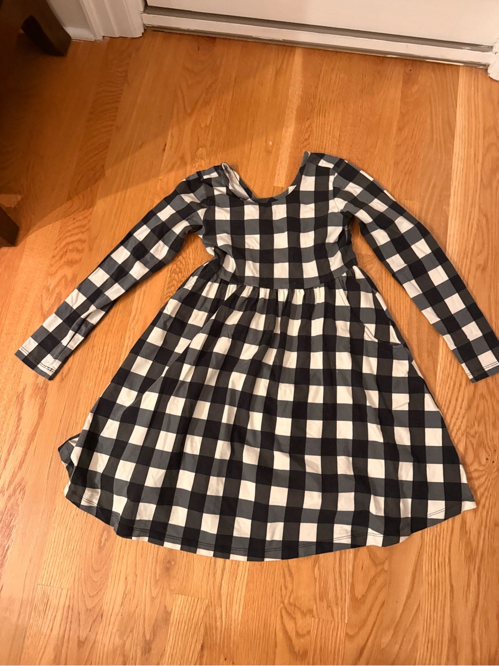 Hanna Andersson Black and White Gingham Long-Sleeve Dress
